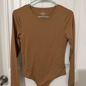 Nuuds Long Sleeve Bodysuit in cinnamon